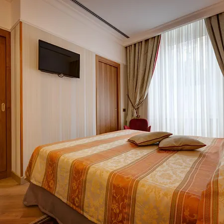 Residenza Romacentro Pensionat