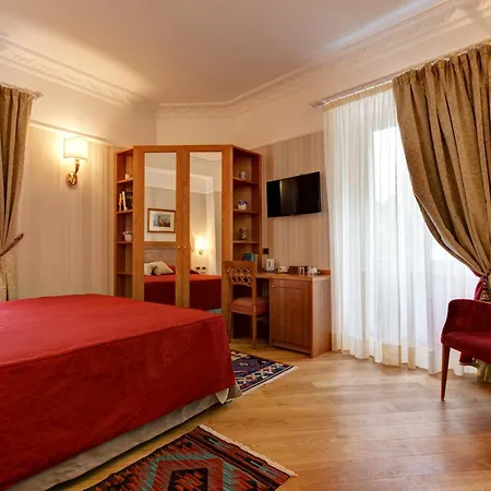 Konukevi Residenza Romacentro Roma