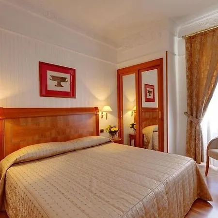 Residenza Romacentro 3*