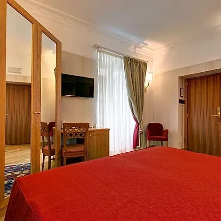Affittacamere Residenza Romacentro 4*